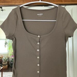 Old Navy Women's Taupe Button-Down Tee